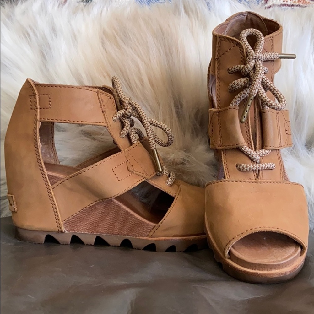 Popular Sorel Joanie II Lace Sandal!